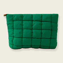 Charger l'image dans la galerie, Grand étui coussiné pour crayons ou objets personnels